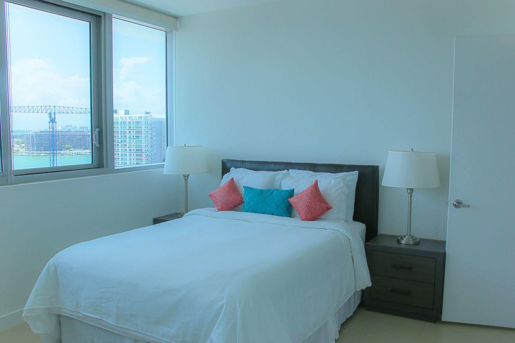 Monte Carlo Miami Suite Miami Beach Exterior photo